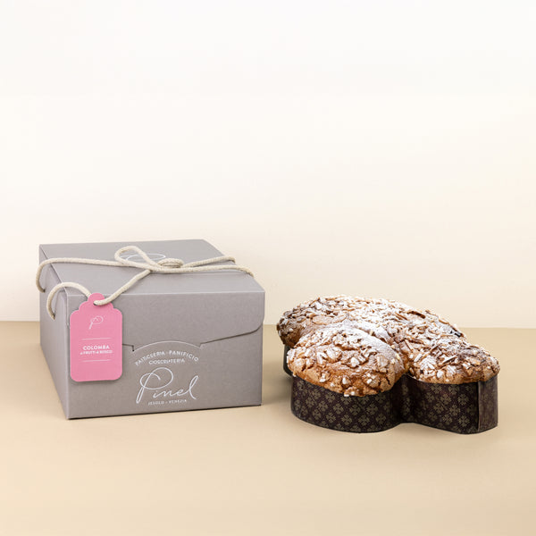 Colomba ai frutti di bosco